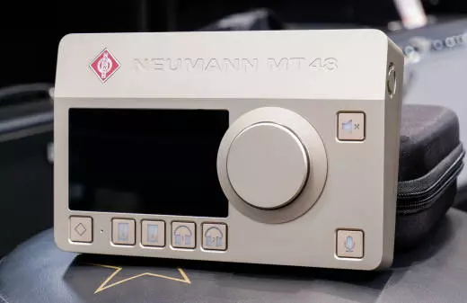 Neumann - MT 48 Premium Touchscreen USB Audio Interface 2